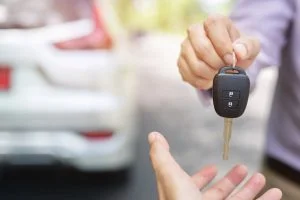 Lire la suite à propos de l’article Pourquoi adopter la location de voiture entre particuliers à Marseille ?