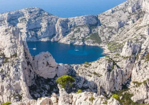 Lire la suite à propos de l’article Visiter les îles de Marseille en bateau