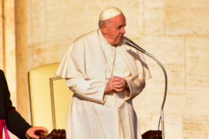 Lire la suite à propos de l’article Le Pape François célèbrera une messe au Stade Vélodrome