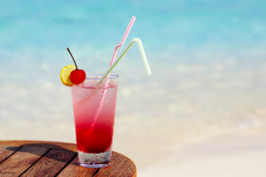 Lire la suite à propos de l’article Les meilleures adresses pour boire un verre en bord de mer à Marseille